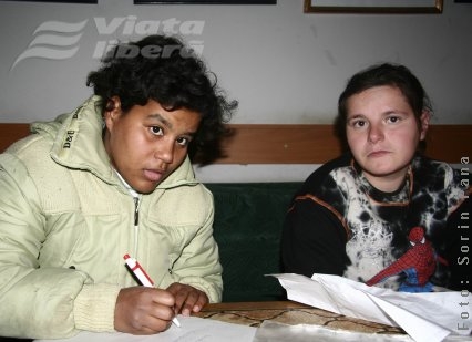 Două tinere, foste asistate ale DGASPC Galaţi, au ajuns în stradă