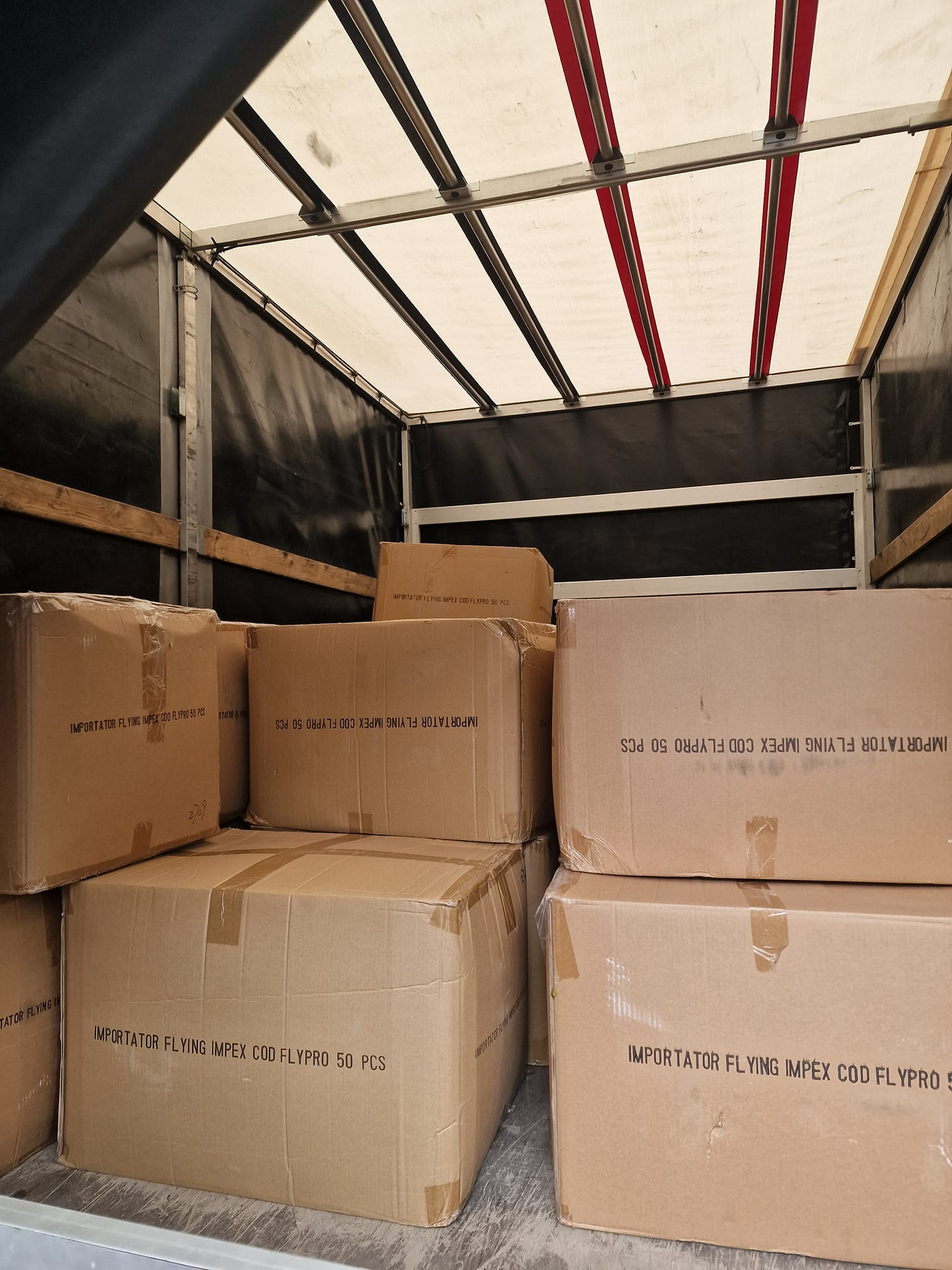 Rechizite de la inspectoratele școlare din țară