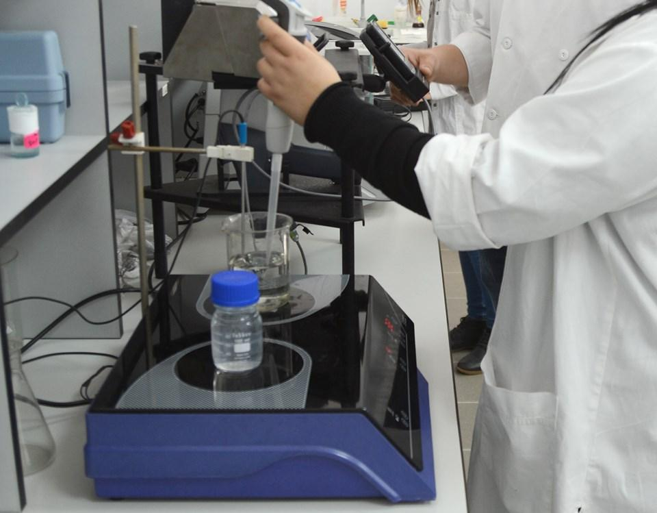Universitatea ”Dunărea de Jos” lucrează la producerea unui dezinfectant