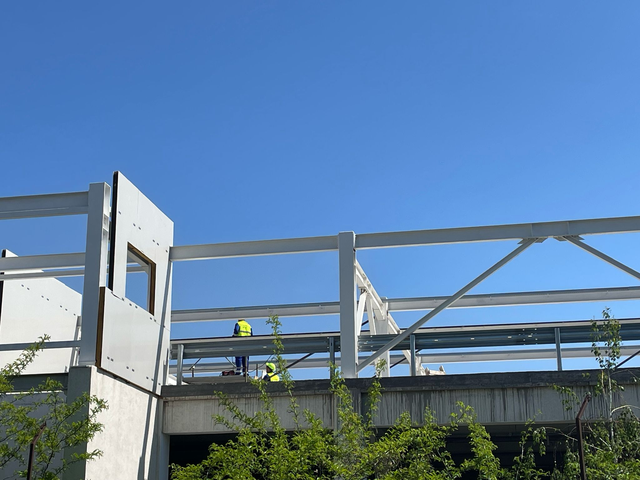 27 de zile pentru transparenţă, la Consiliul Județean Galați! Se lucrează iar la parcarea cu heliport (FOTO)