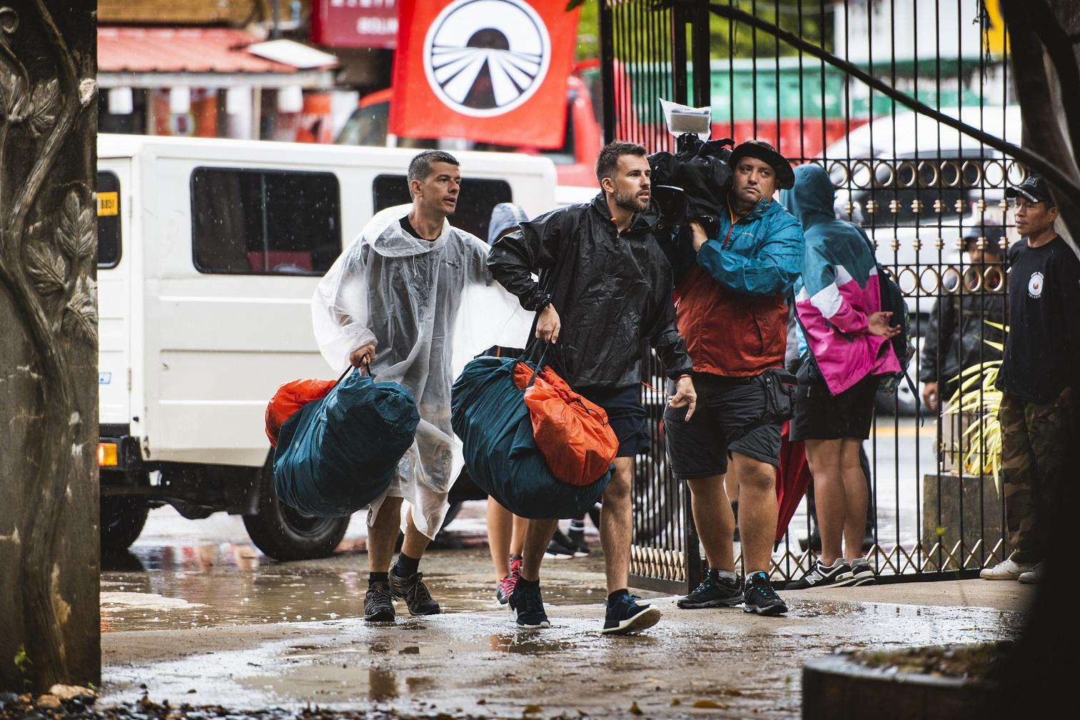 Foame, praf şi arşiţă pentru gălăţenii de la Asia Express