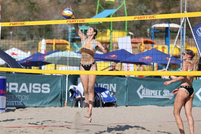 Bronz la volei pe plajă