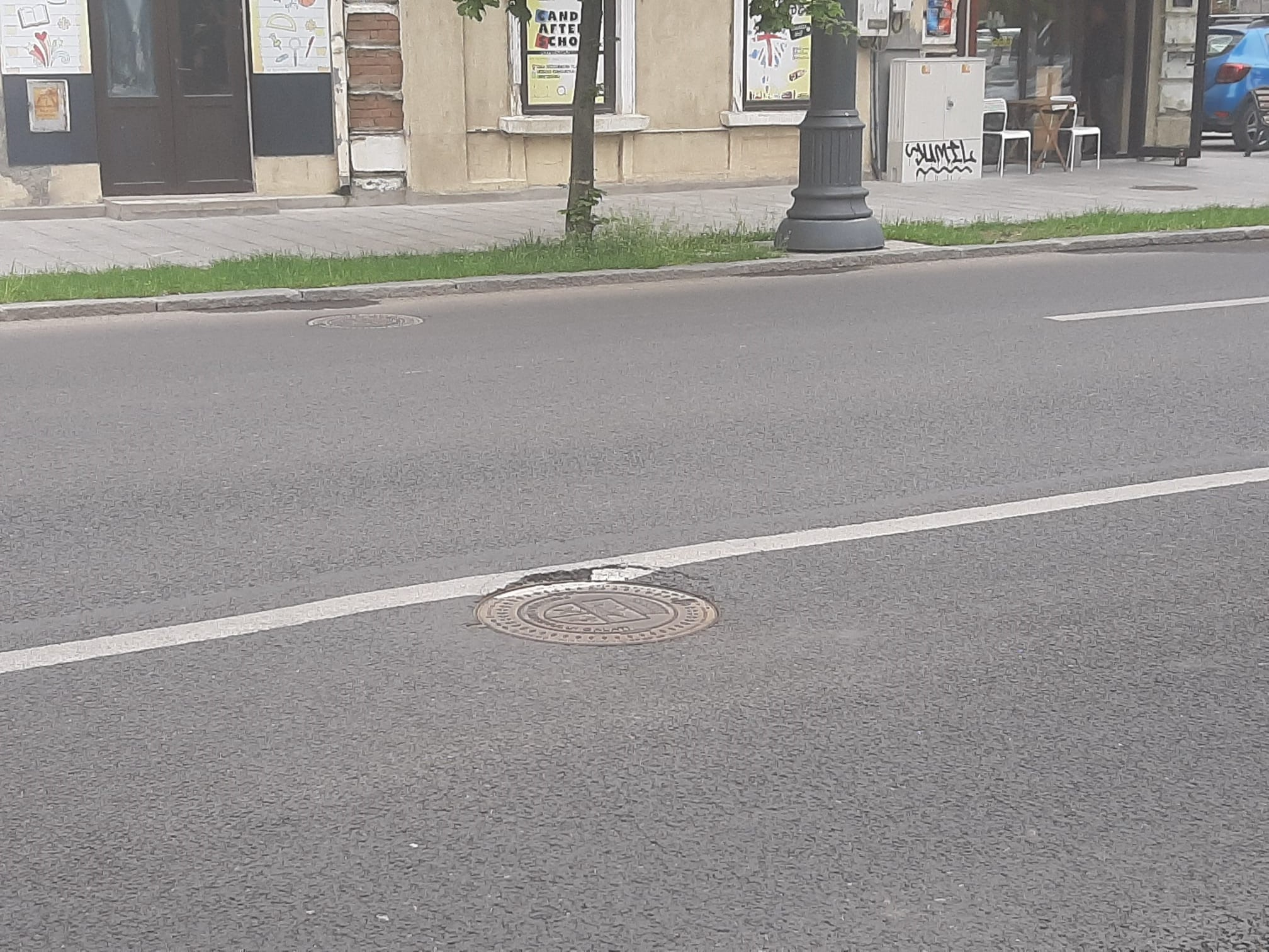 Ghinion! Strada Domnească dă iar semne de tasare