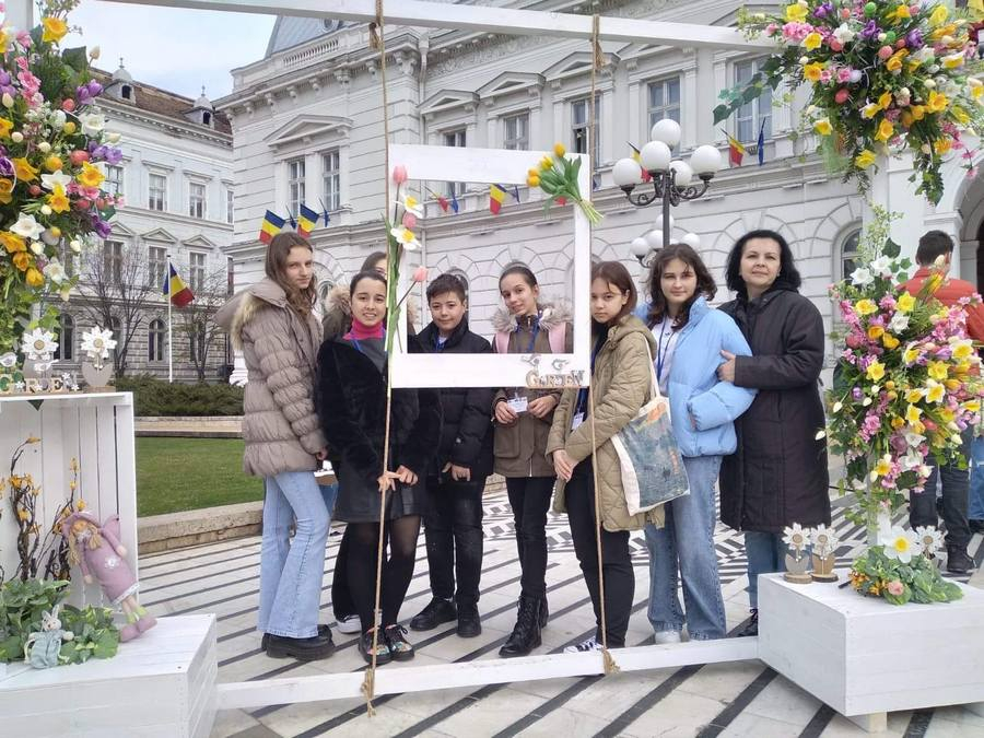 Menţiuni şi premii speciale la Naţionala de Română