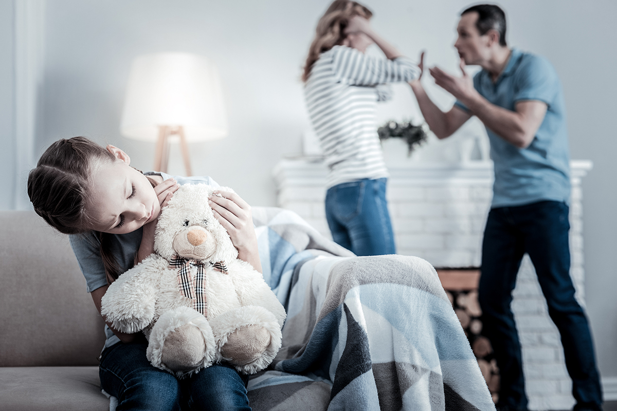 Bătaia câștigă tot mai mult teren în casele gălățenilor