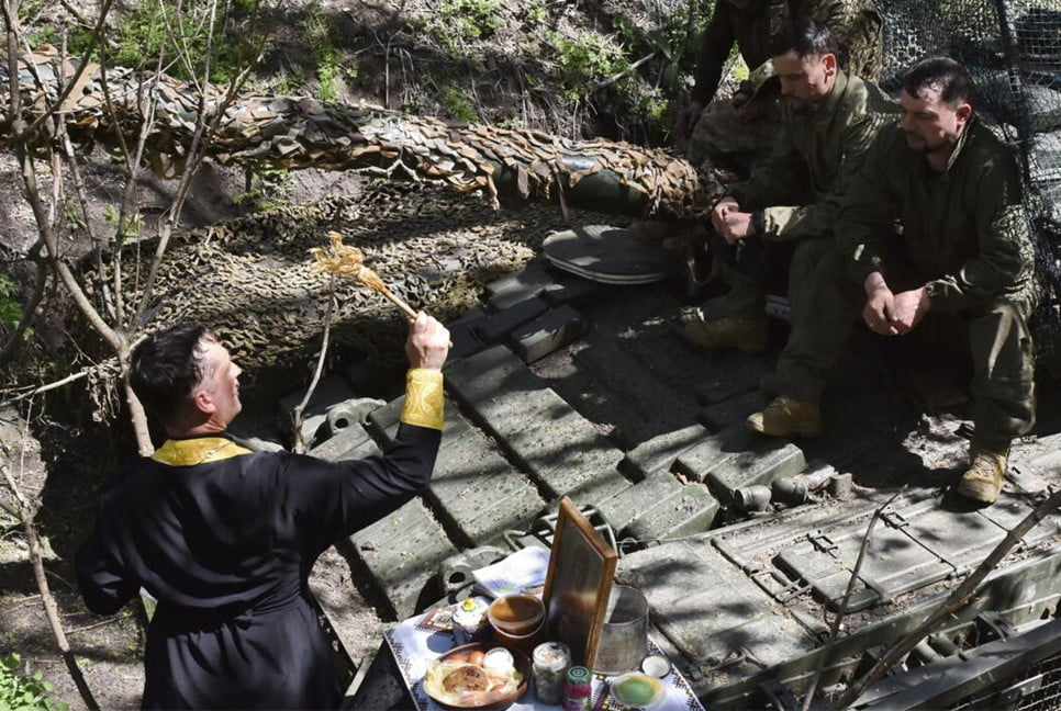 Rusia și-a reluat loviturile aeriene după armistițiul de Paşte