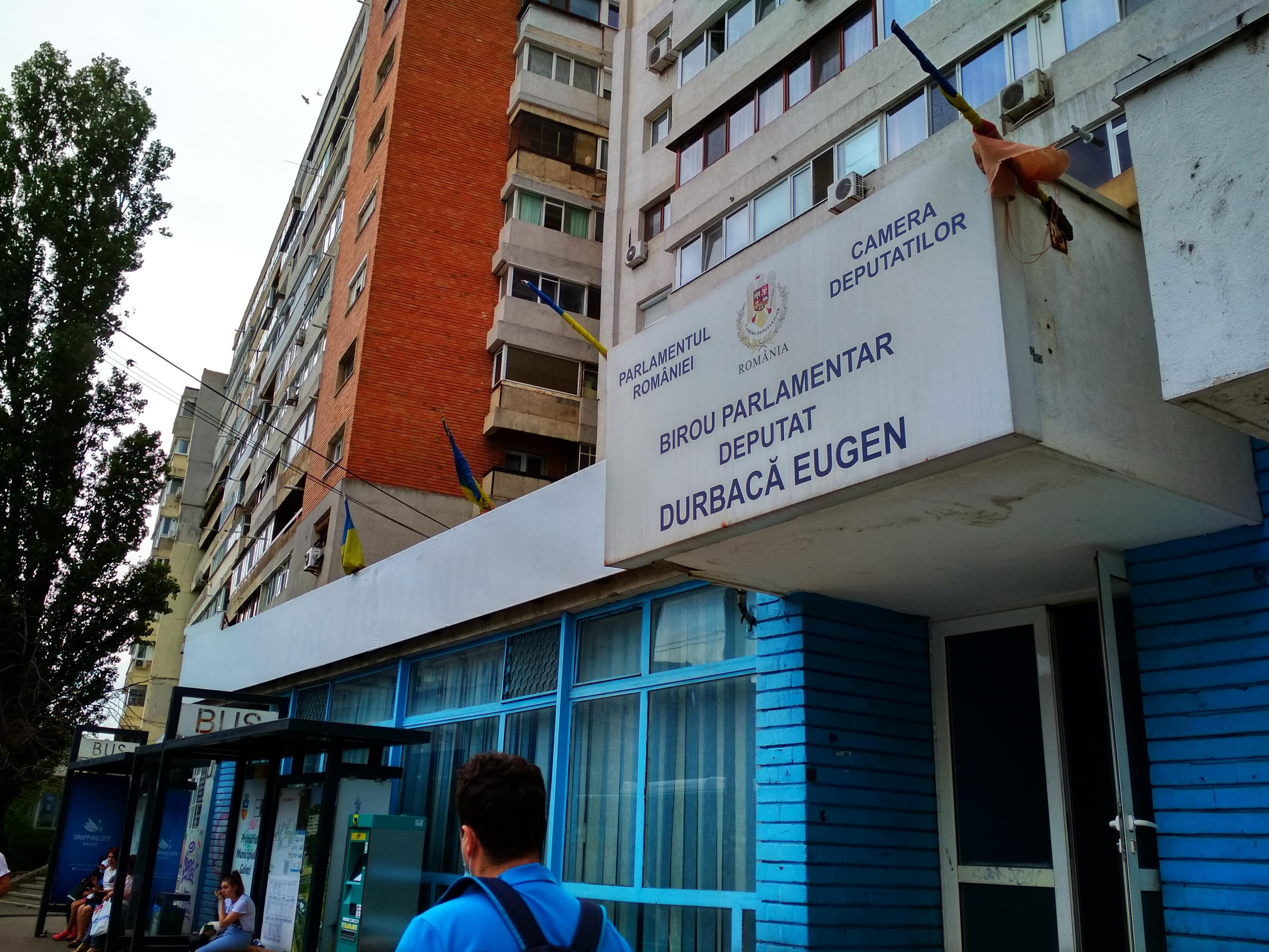 Adio, Pro România! Durbacă schimbă iar firma