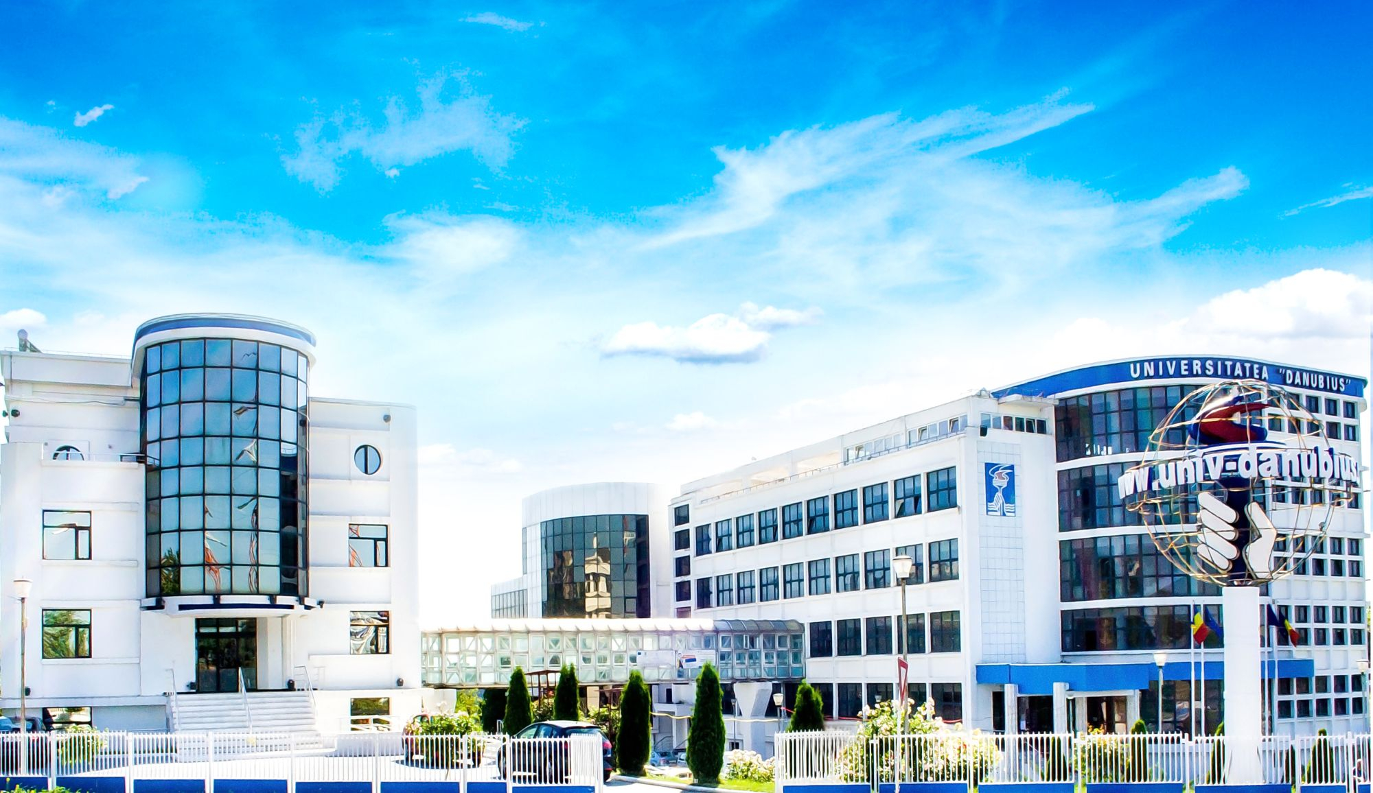 ADMITERE în sesiunea de toamnă la Universitatea „Danubius” – taxe avantajoase și programe de studii adaptate pentru piața muncii