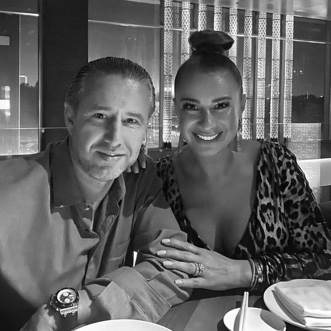 Ce mesaje romantice îi trimitea Laurențiu Reghecampf Anamariei Prodan