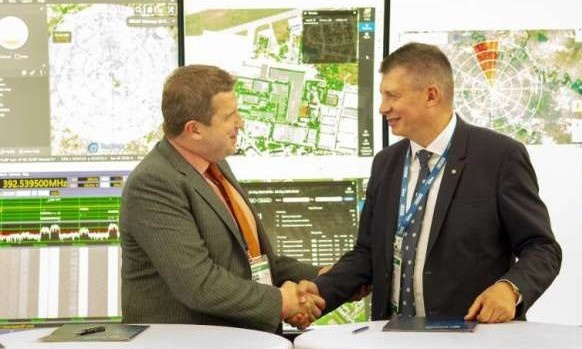 Parteneri ai UDJG, în proiecte de tehnologie militară