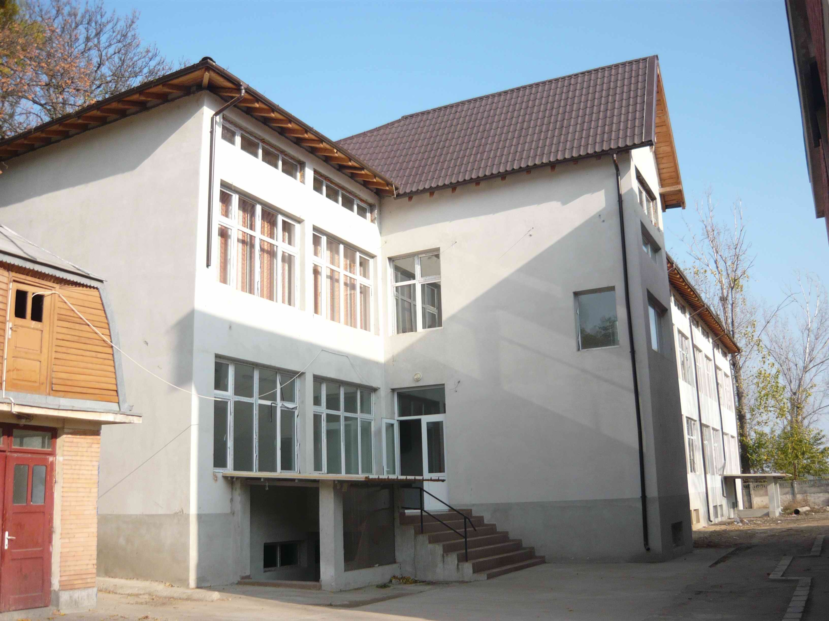 Cantina Seminarului Teologic din Galaţi - O investiţie care s-a înecat la mal