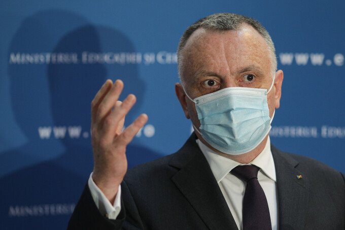 Ministrul Educaţiei, Sorin Cîmpeanu: Cum revin elevii la şcoală după vacanţa de Paşti