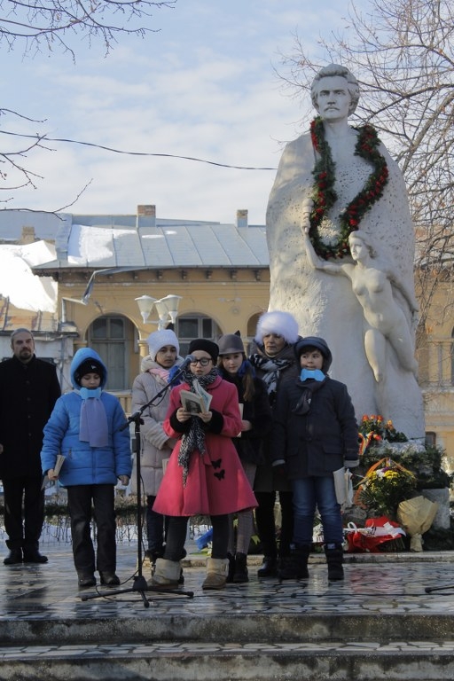 SĂRBĂTOARE | Ziua Culturii Naţionale. "Să ne îmbolnăvim de Eminescu"