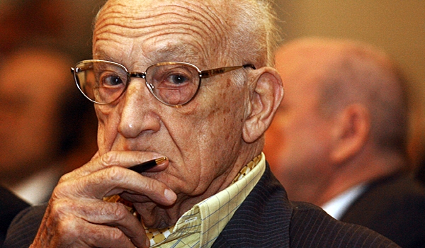 Ceremonie restrânsă pentru acordarea titlului de Doctor Honoris Causa profesorului Neagu Djuvara