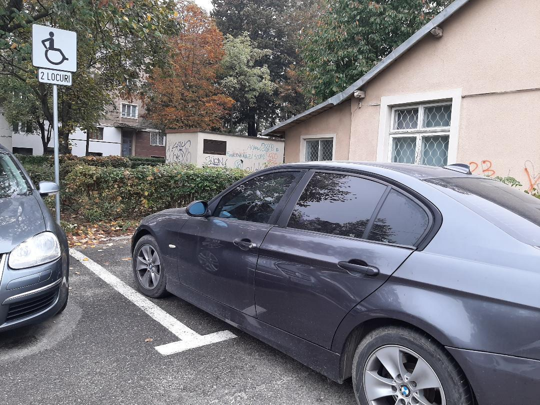 Amenzi mai mari pentru parcările abuzive