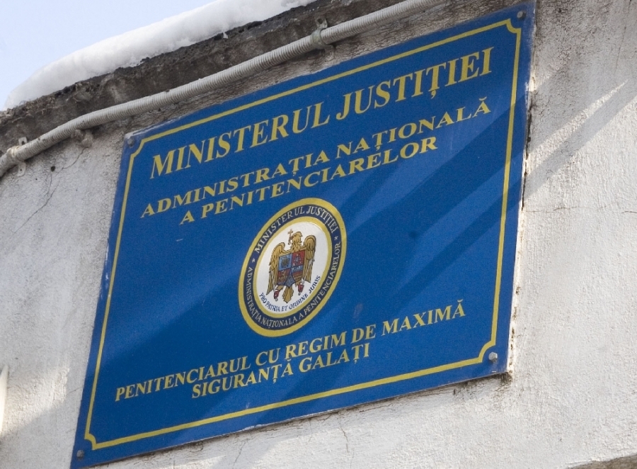 Un urmărit naţional a fost prins de poliţişti la Vânători