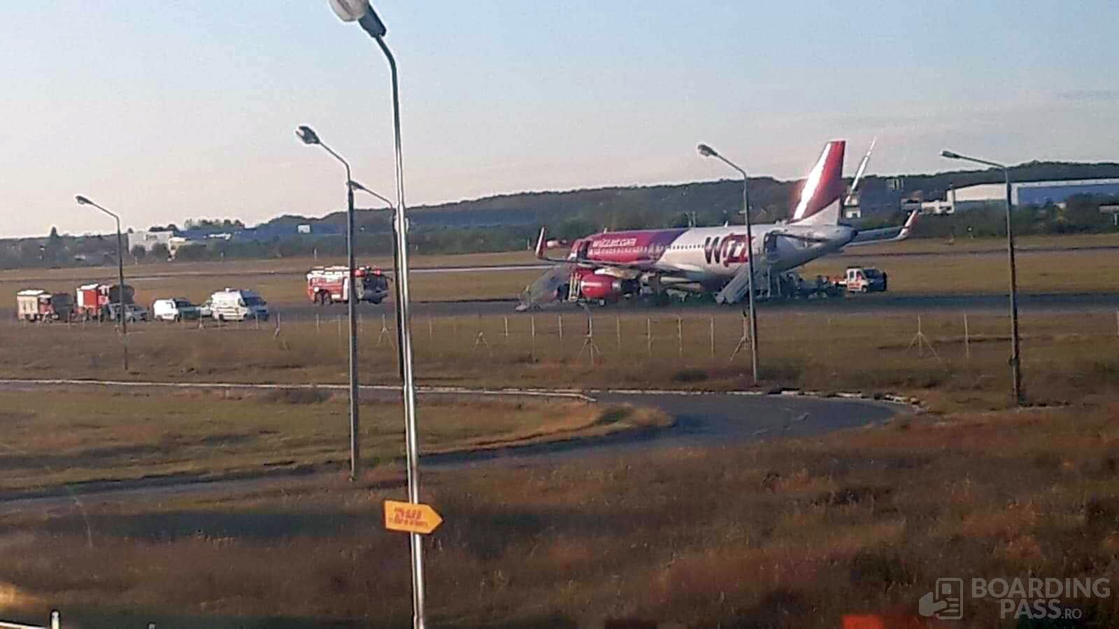 Ameninţare cu bombă într-o aeronavă Wizzair