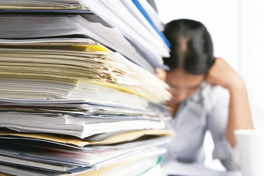 Activitate suspendată la Registrul Comerțului