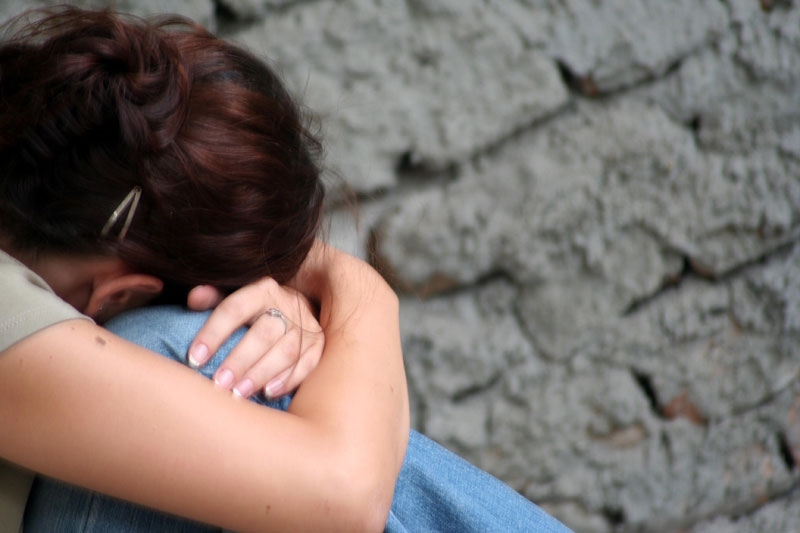 Disjungeri în dosarul de sclavie al fraţilor Enache: Minoră de 14 ani, violată de propriul văr