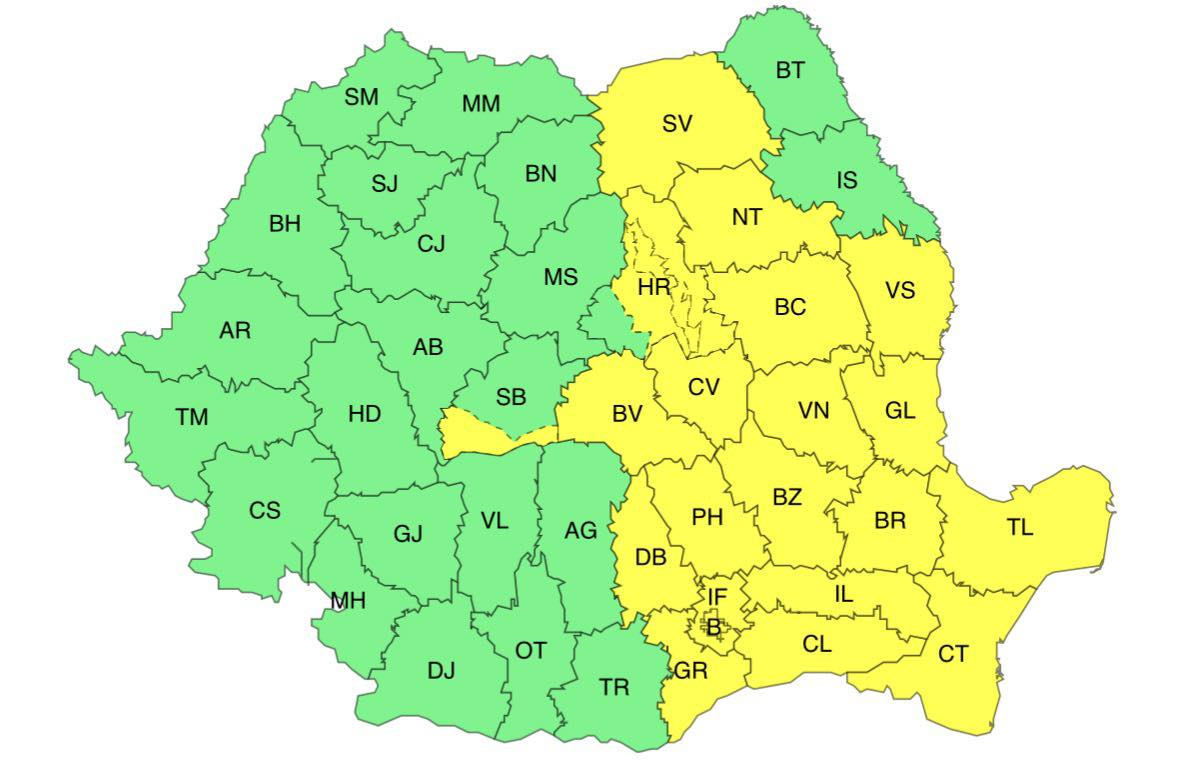 Cod galben de precipitații și intensificări ale vântului, până luni dimineață