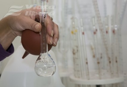 Apa potabilă este poluată cu zvonuri