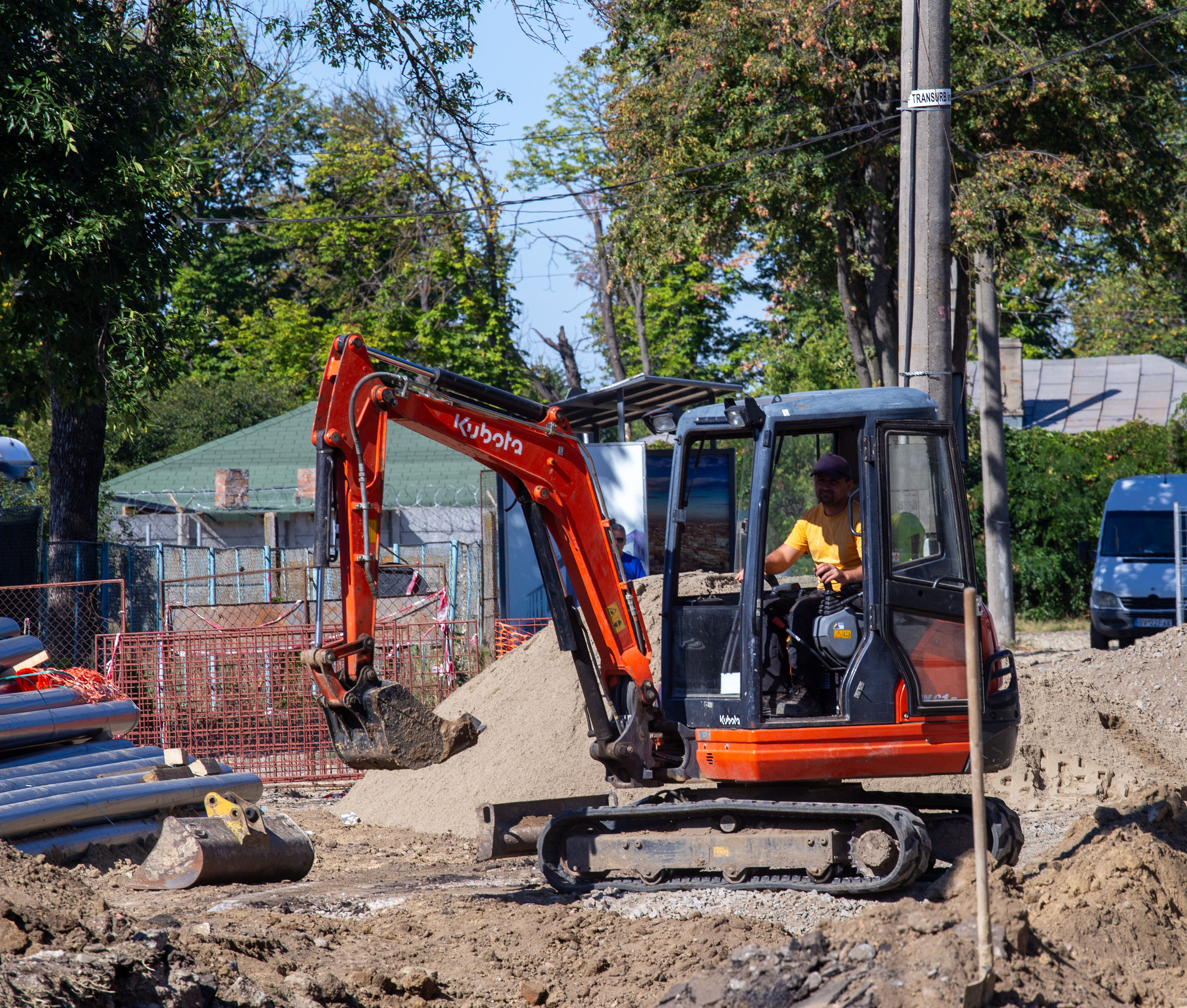 Pe strada Stefan cel Mare au început lucrările de modernizare