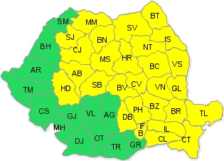 Cod galben de ploi şi vijelii în judeţul Galaţi, până miercuri la ora 18.00