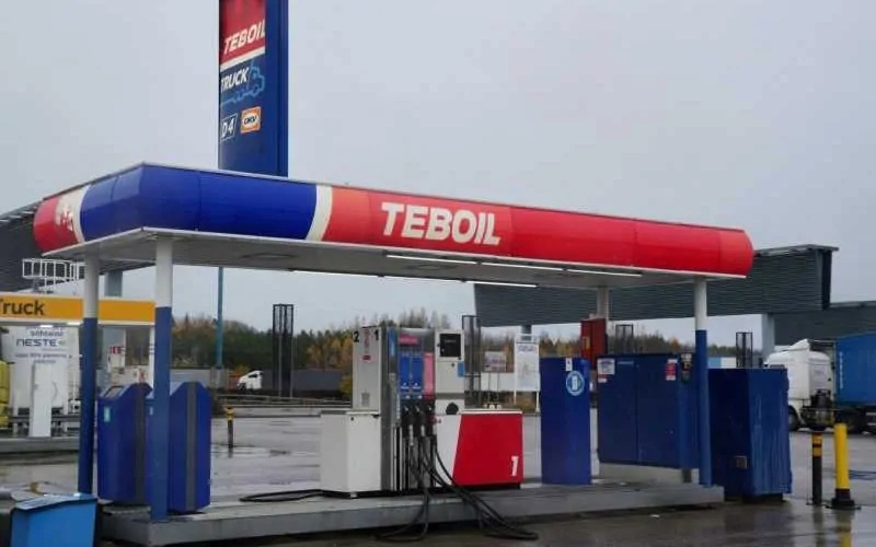 Finlanda închide toate benzinăriile Lukoil