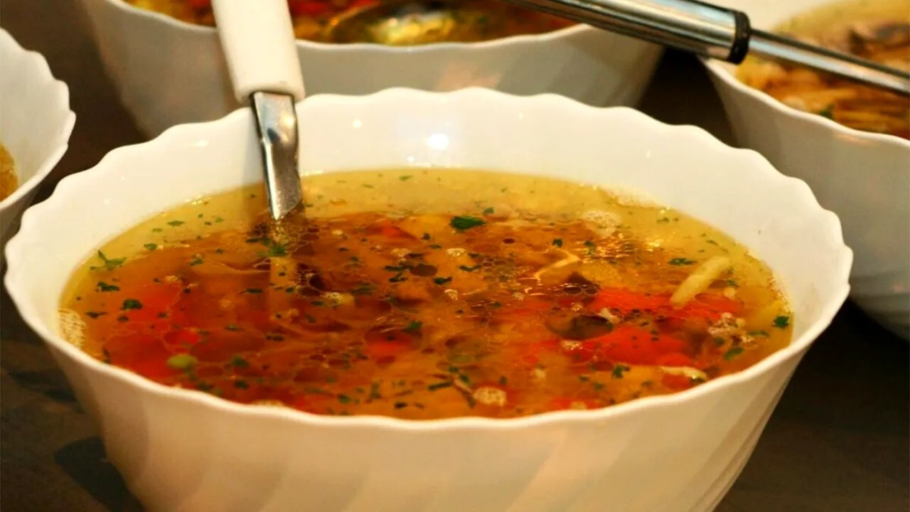 Dieta cu ciorbă, 5 kilograme mai puţin, în numai şapte zile