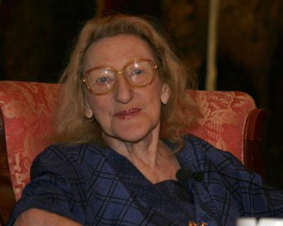 POEZIA unei gălăţence, printre CELE MAI FRUMOASE poeme de dragoste din lume