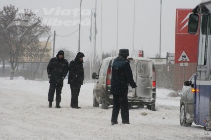 Jandarmii au scos Vameş din nămeţi