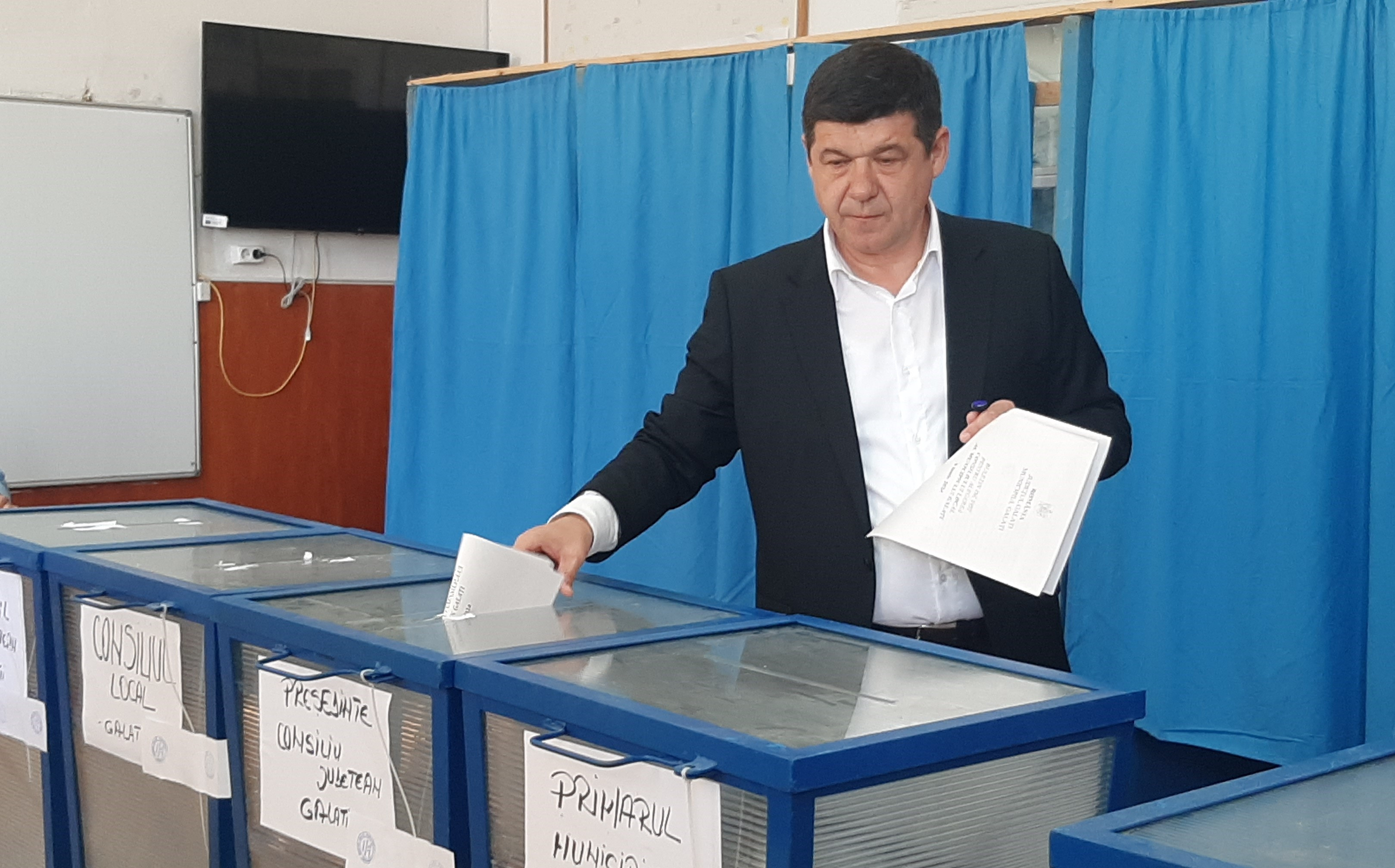 Președintele CJ Galați, Costel Fotea, a votat pentru continuitate și dezvoltare