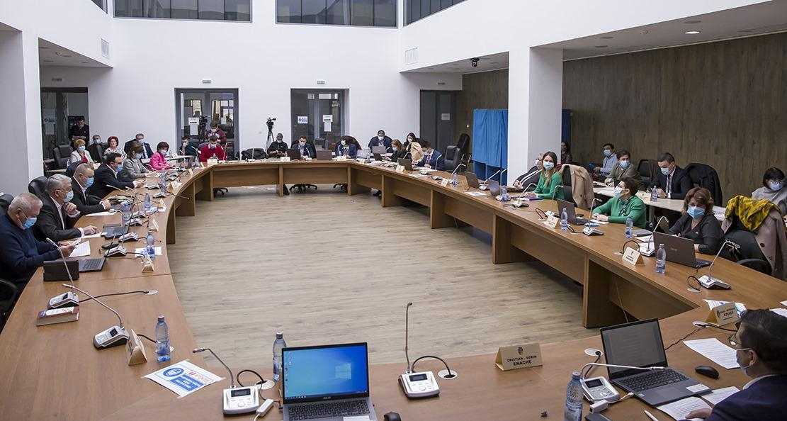 Negociere pentru terenul de la Liceul de Artă