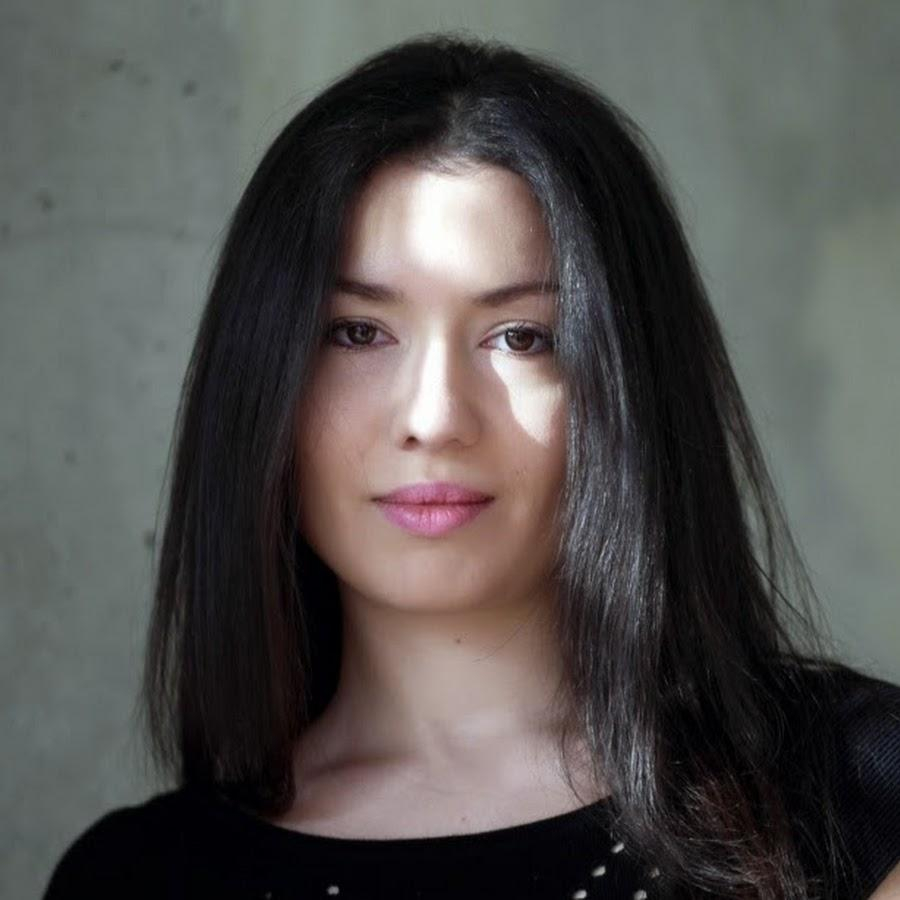 Lansarea unui volum surprinzător