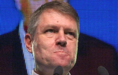 Revista depres(i)ei de scandal