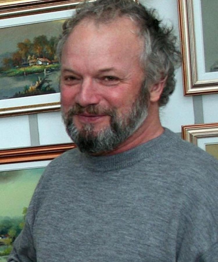 Tată şi fiu, pe simeze | Vernisaj brăilean la Muzeul de Artă gălăţean