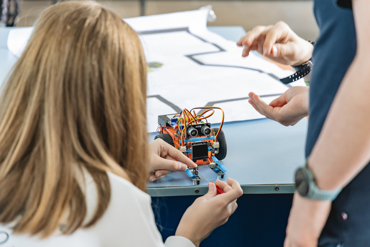 Investiție de 116.500 lei în educația științifică a copiilor