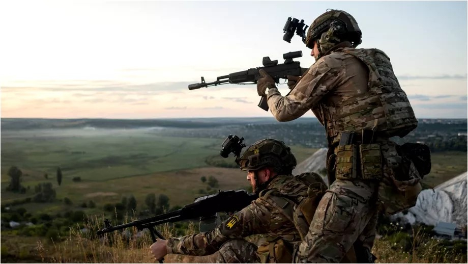 Ruşii au intrat în suburbiile orașului Torețk