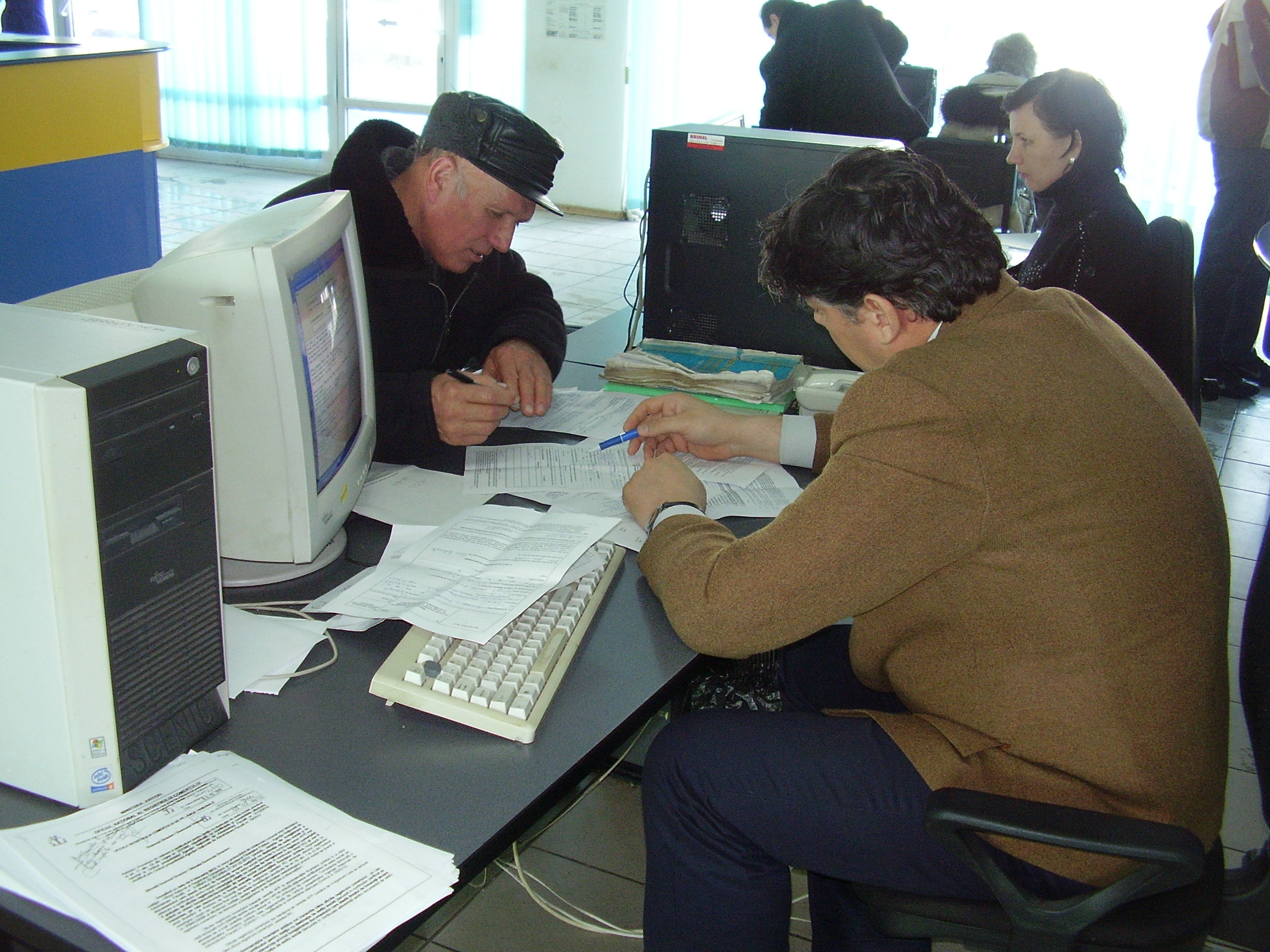 Înfiinţarea de PFA-uri, ultima modă - Economie de subzistenţă