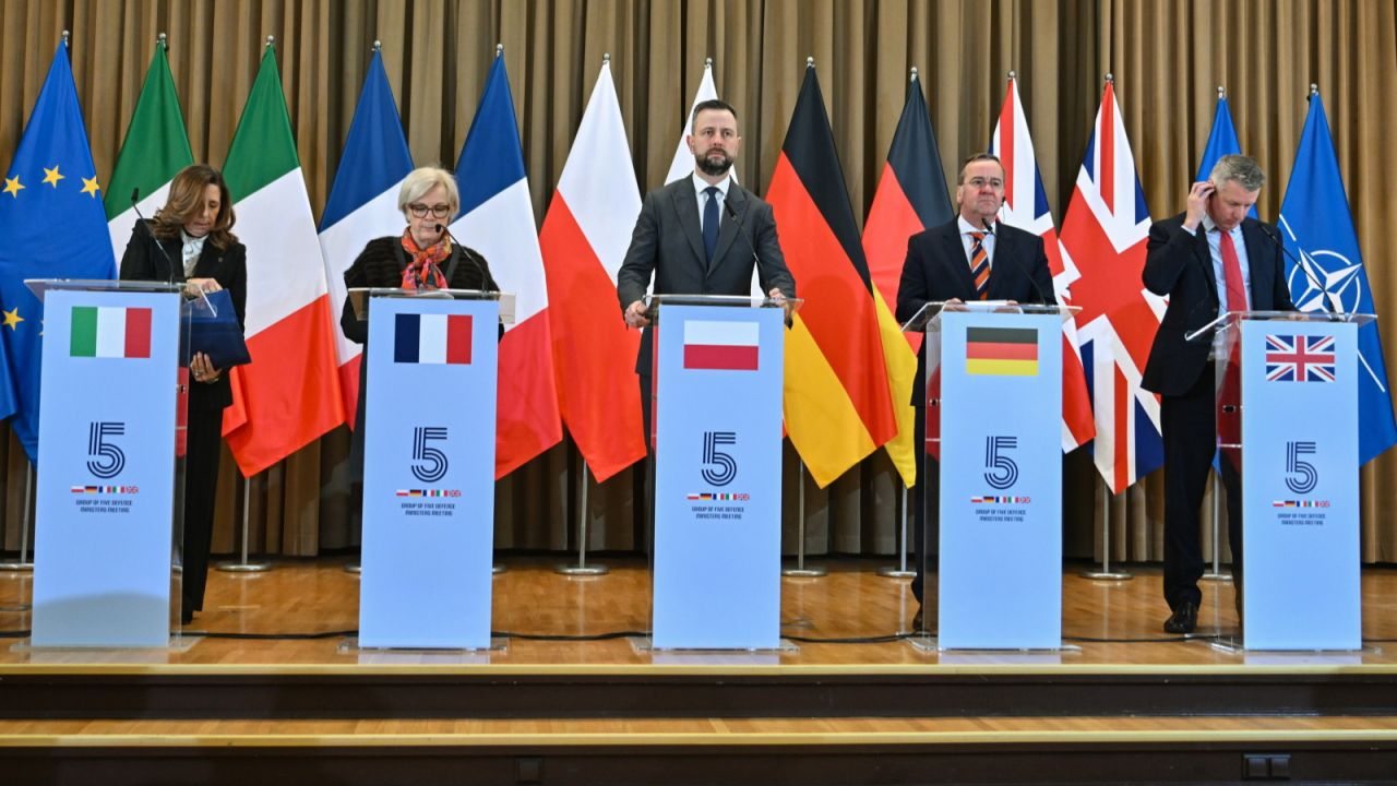 Cinci state europene, program comun pentru drone cu preț redus