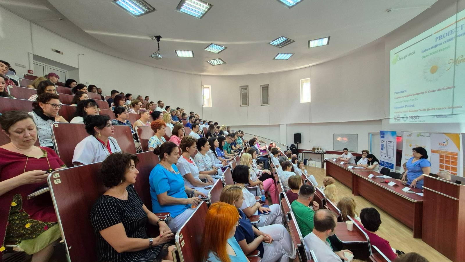 Sprijin emoțional și medical pentru bolnavii de cancer. Peste 17.000 de pacienți în Galaţi