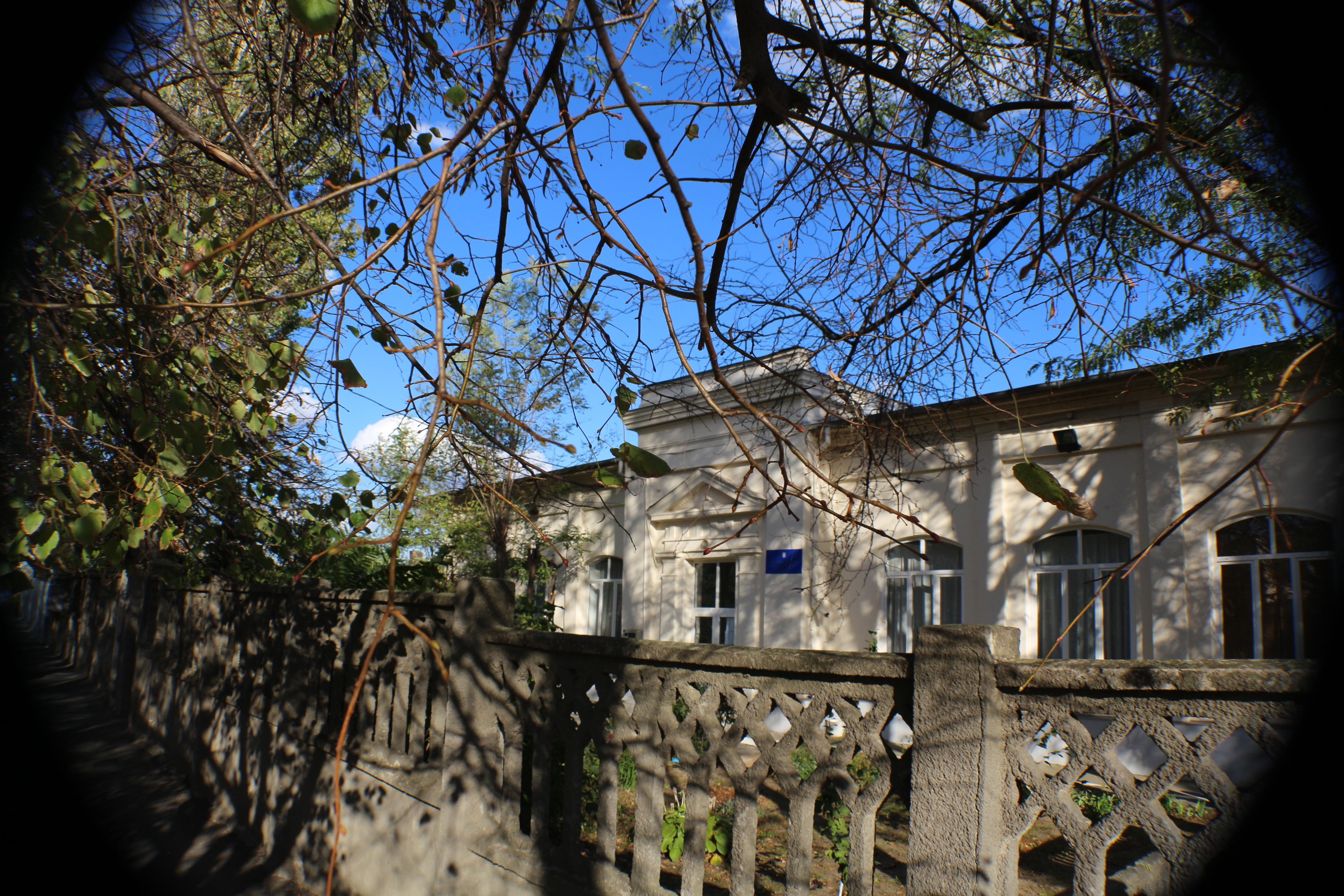 Directoarea unei şcoli cere sprijinul Primăriei pentru REDUCEREA CHIULULUI