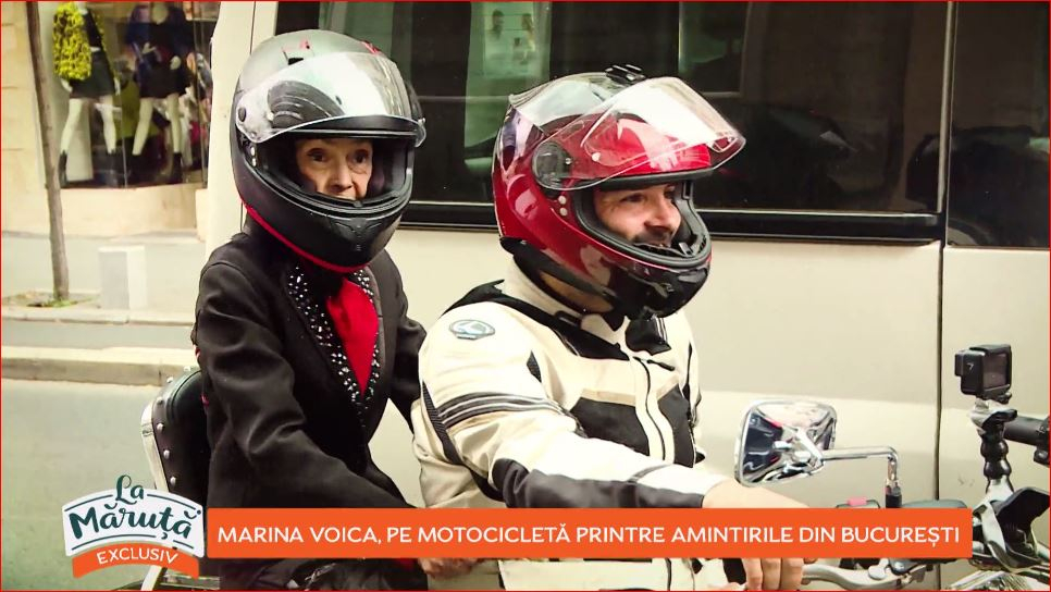 La 85 de ani, călare pe motocicletă