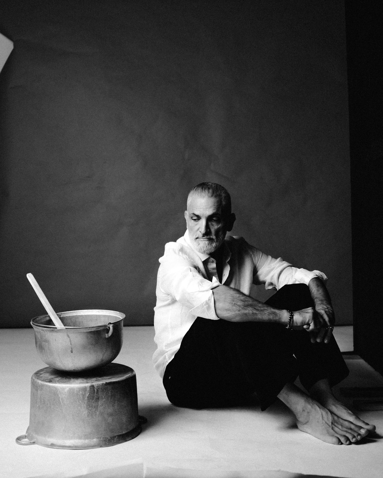 Damian Drăghici face „Meditaţii lăutăreşti” la Galaţi