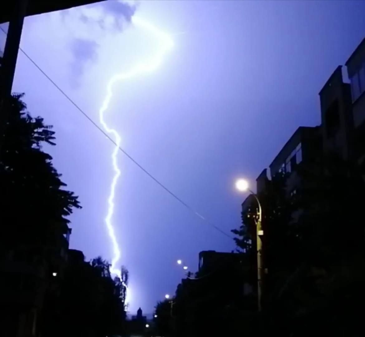 Toamna începe cu instabilitate atmosferică