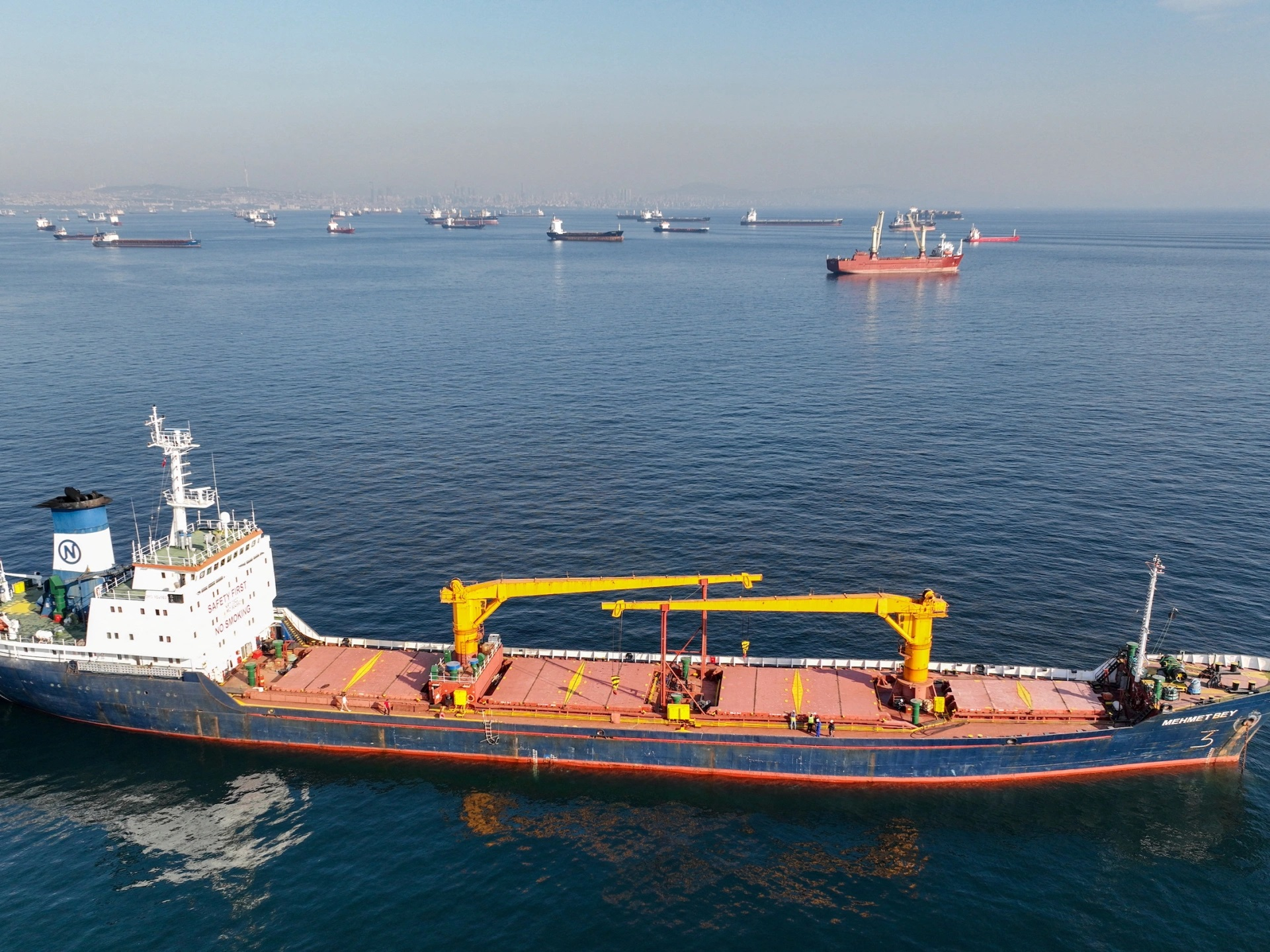 Rusia iese din acordul pentru transportul de cereale pe Marea Neagră