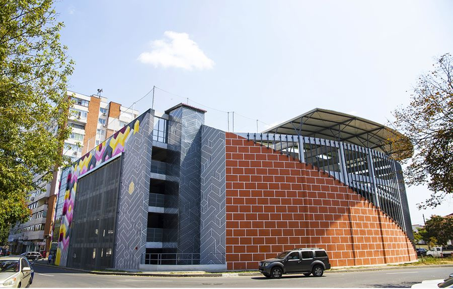 Cinci parcări multietajate la Galați