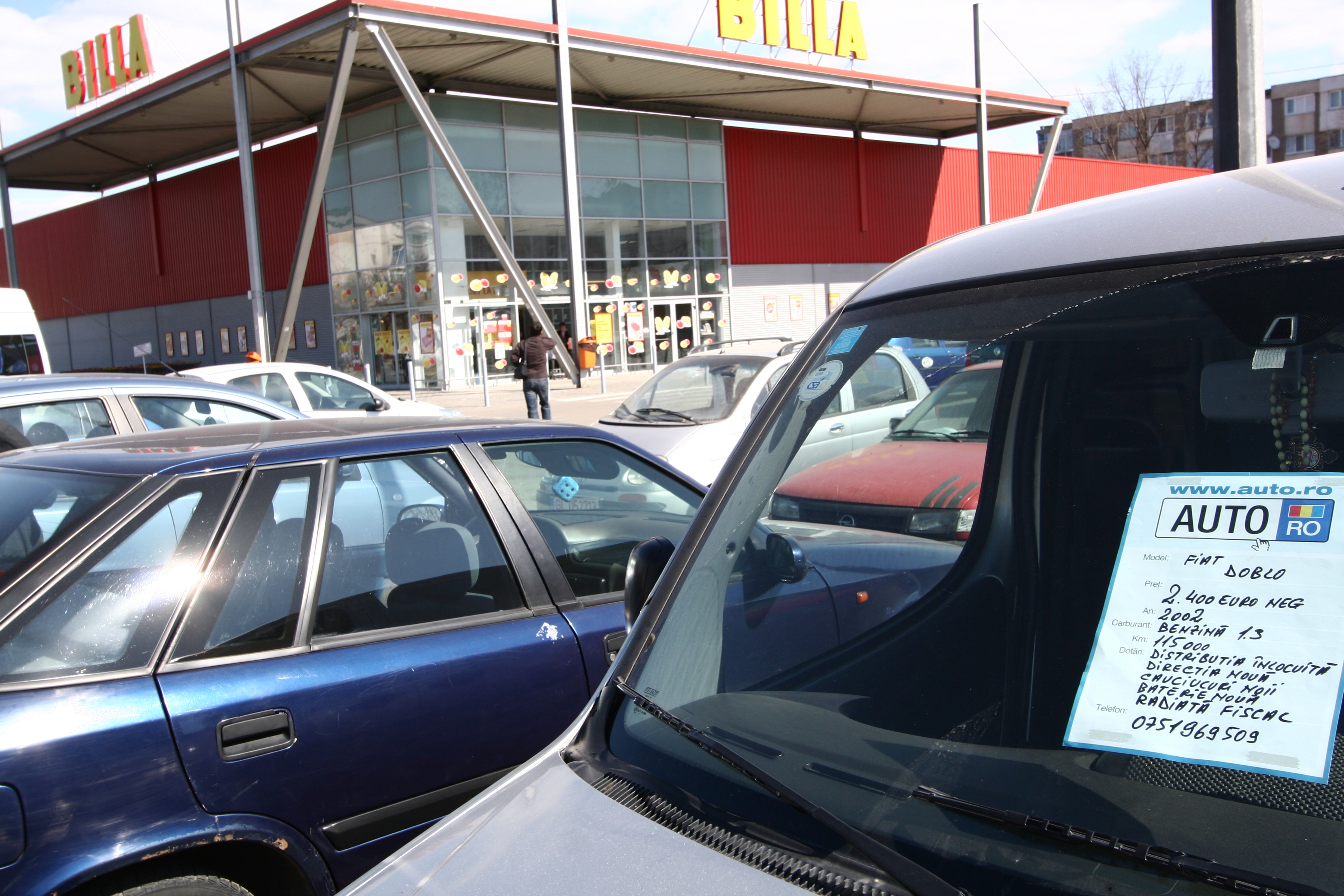 Program de Paşti la supermarketurile din Galaţi