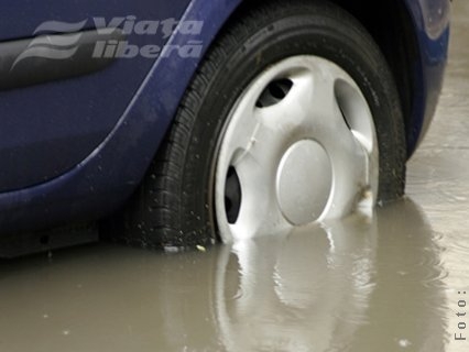 Apa meteorică, facturată lunar