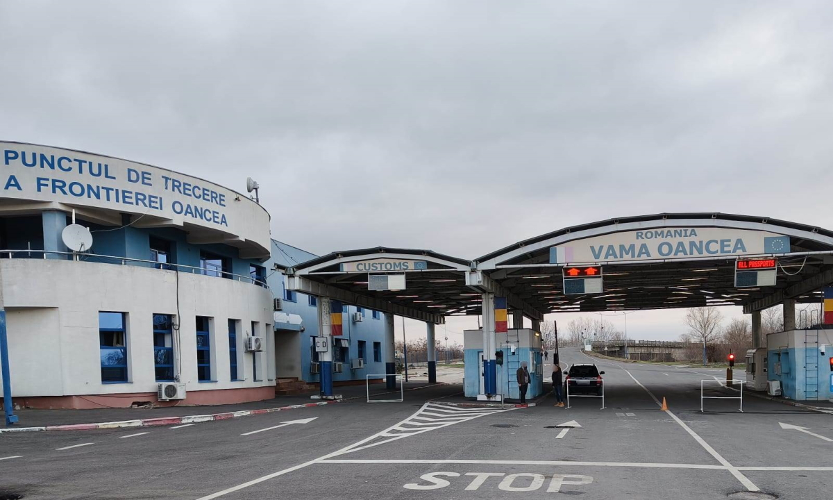 La frontieră, cu poliță de asigurare falsă